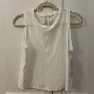 Athleta Women’s Ultimate Muscle Tank in White - size XS - NEW with tags!